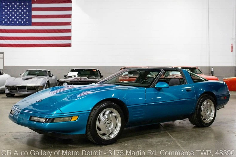 1994 Chevrolet Corvette C4 - Image 2 of 31