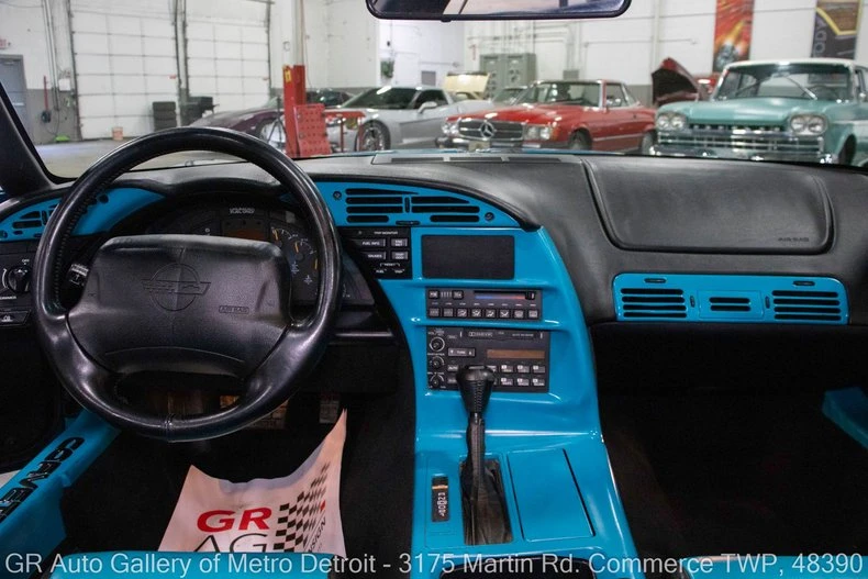 1994 Chevrolet Corvette C4 - Image 18 of 31