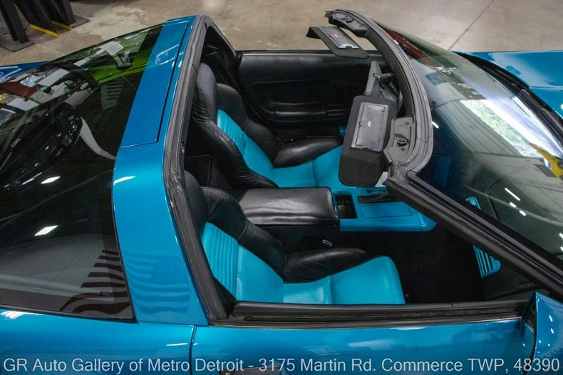 1994 Chevrolet Corvette C4 - Image 16 of 31