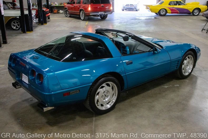 1994 Chevrolet Corvette C4 - Image 9 of 31