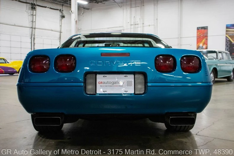 1994 Chevrolet Corvette C4 - Image 8 of 31