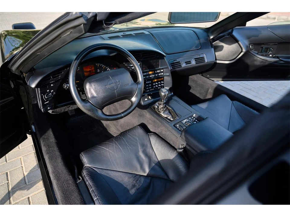 1994 Chevrolet Corvette C4 ZR1 - Image 18 of 24