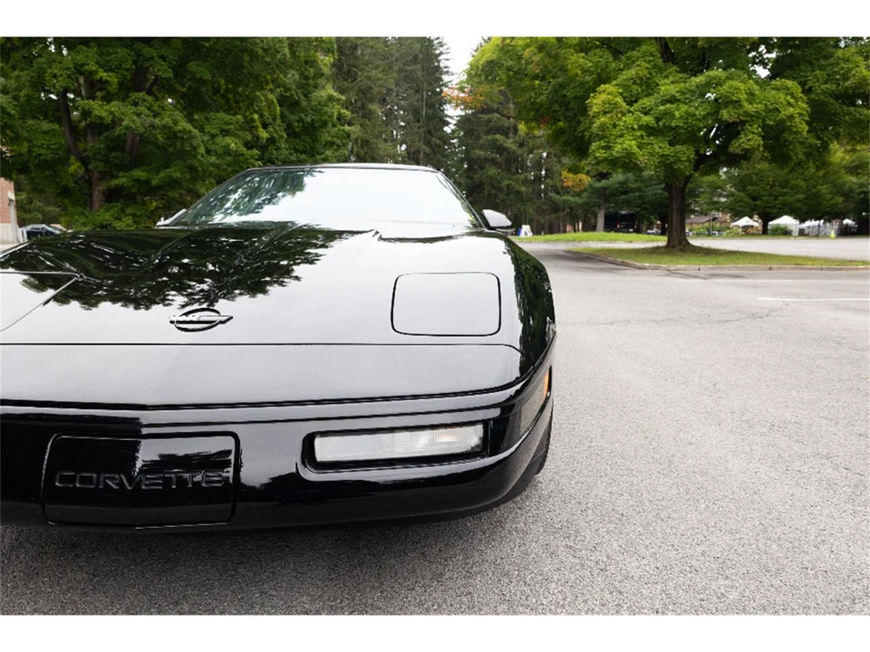 1994 Chevrolet Corvette C4 ZR1 - Image 10 of 31