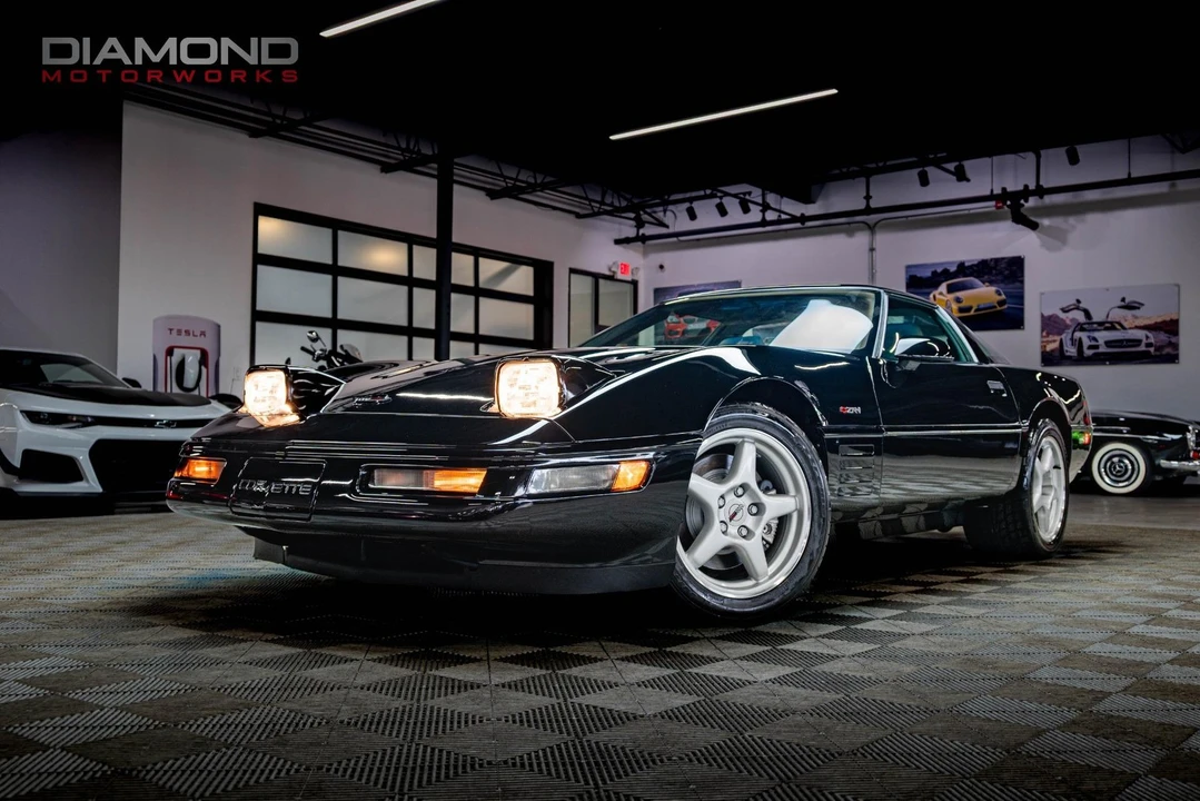 1994 Chevrolet Corvette C4 ZR1 - Image 2 of 12