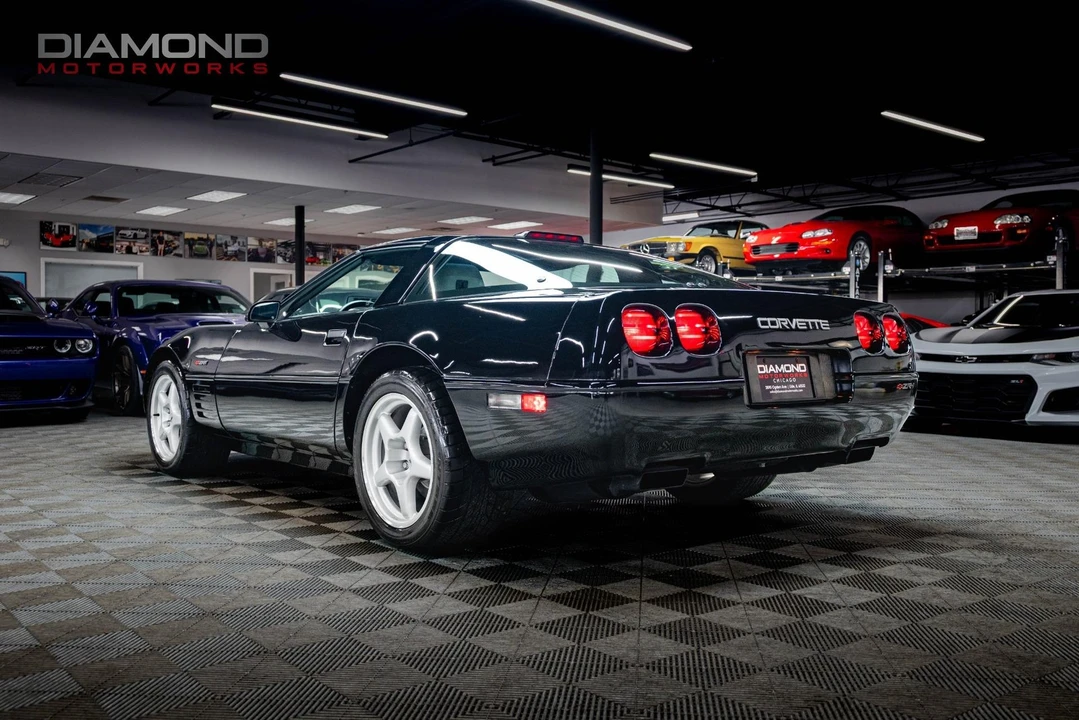 1994 Chevrolet Corvette C4 ZR1 - Image 10 of 12