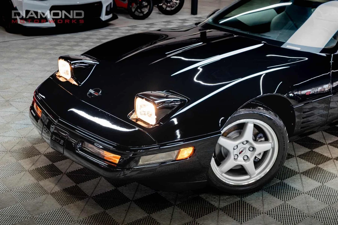 1994 Chevrolet Corvette C4 ZR1 - Image 7 of 31