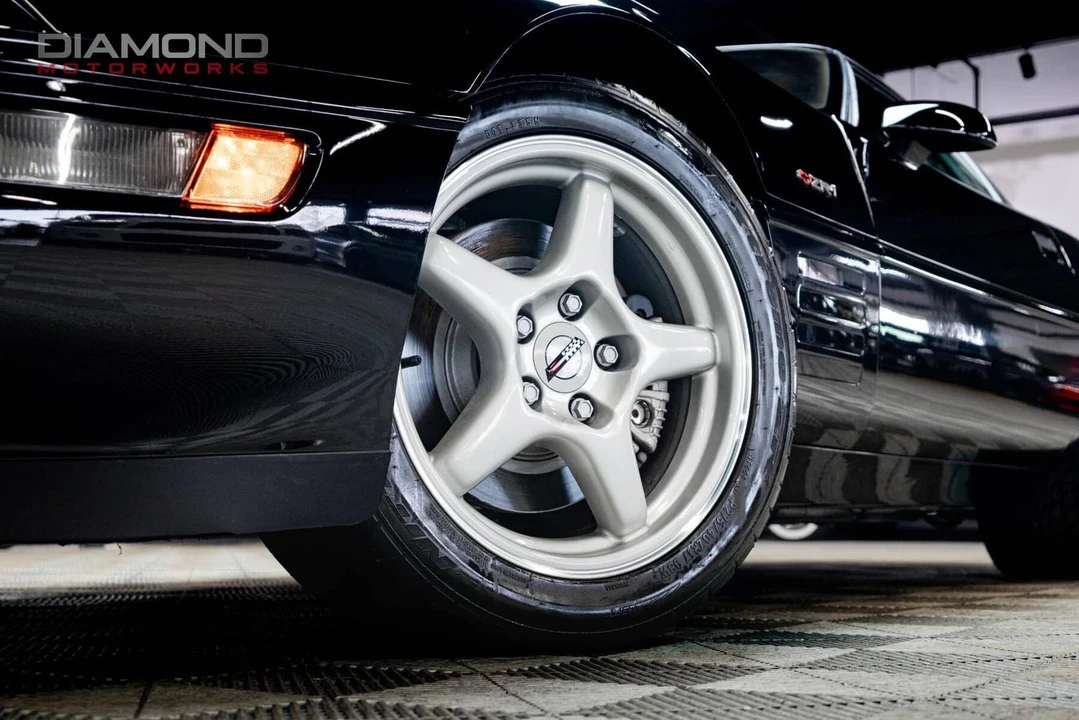 1994 Chevrolet Corvette C4 ZR1 - Image 9 of 31