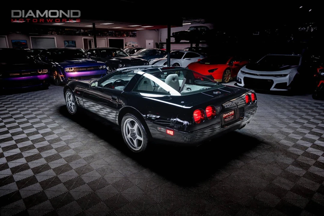 1994 Chevrolet Corvette C4 ZR1 - Image 4 of 31