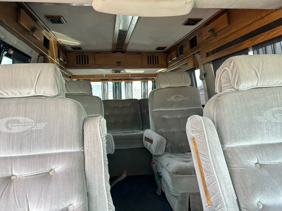 1994 Chevrolet G-Series Van - Image 12 of 21
