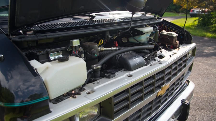 1994 Chevrolet G-Series Van - Image 7 of 12