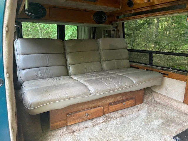 1994 Chevrolet G-Series Van - Image 7 of 18