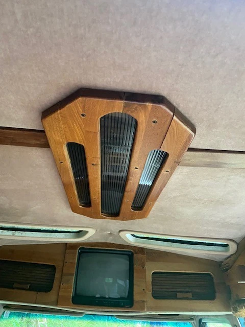 1994 Chevrolet G-Series Van - Image 15 of 18