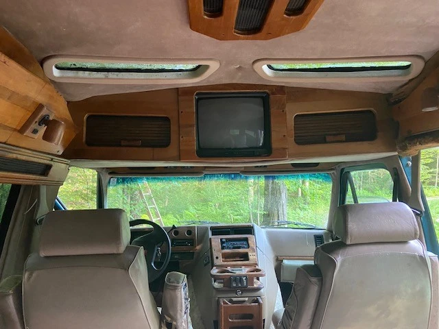 1994 Chevrolet G-Series Van - Image 14 of 18