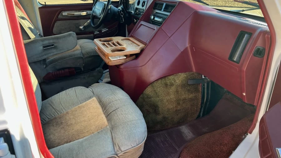 1994 Chevrolet G-Series Van - Image 6 of 15