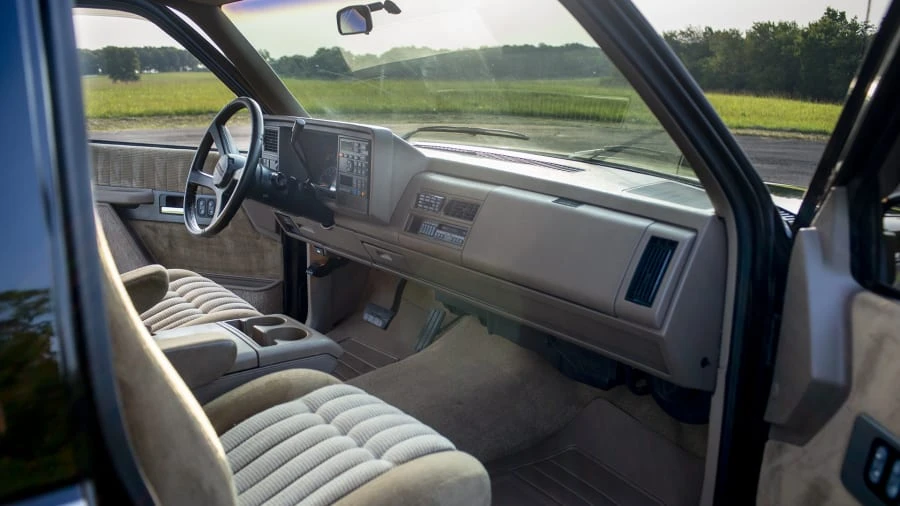 1994 Chevrolet C/K 4th Gen - Image 10 of 13