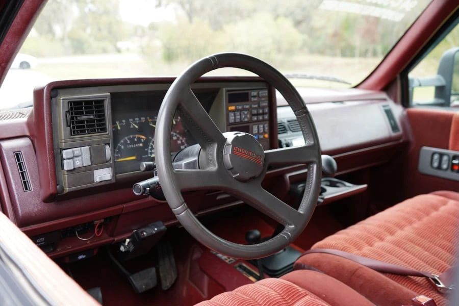 1994 Chevrolet C/K 4th Gen - Image 25 of 30
