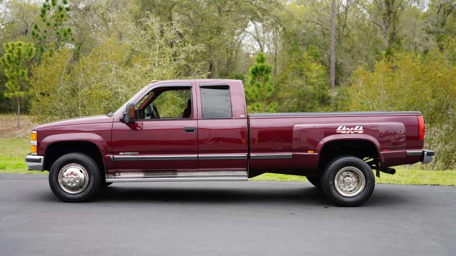 1994 Chevrolet C/K 4th Gen - Image 2 of 30