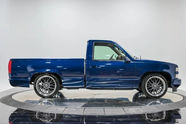 1994 Chevrolet C/K 4th Gen - Image 9 of 31
