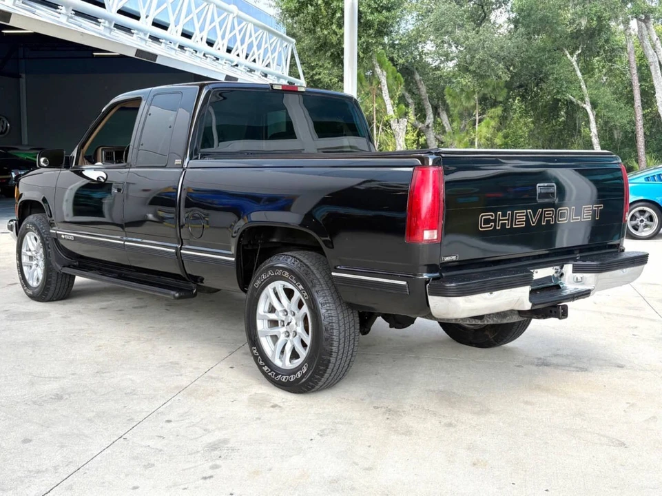 1994 Chevrolet C/K 4th Gen - Image 9 of 31