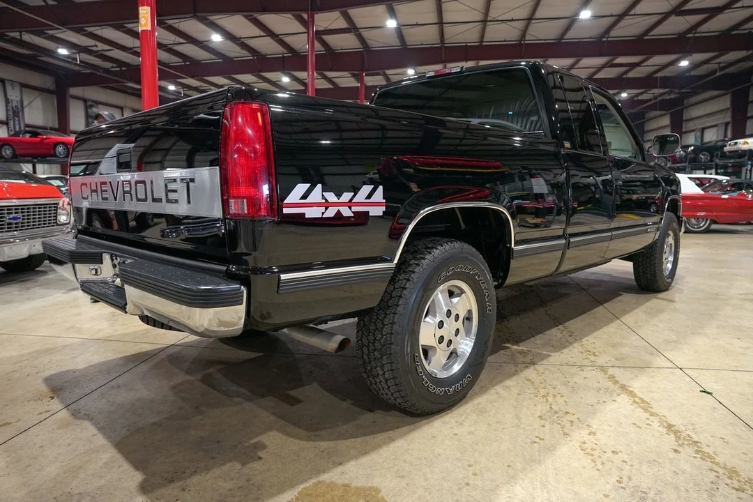 1994 Chevrolet C/K 4th Gen - Image 8 of 12