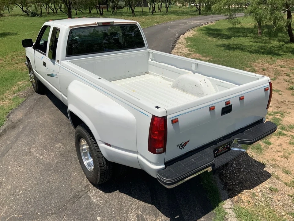 1994 Chevrolet C/K 4th Gen - Image 3 of 12