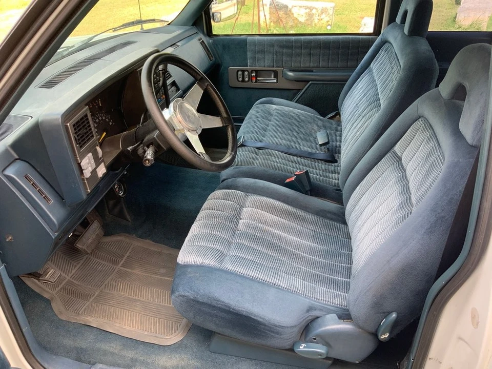 1994 Chevrolet C/K 4th Gen - Image 2 of 12