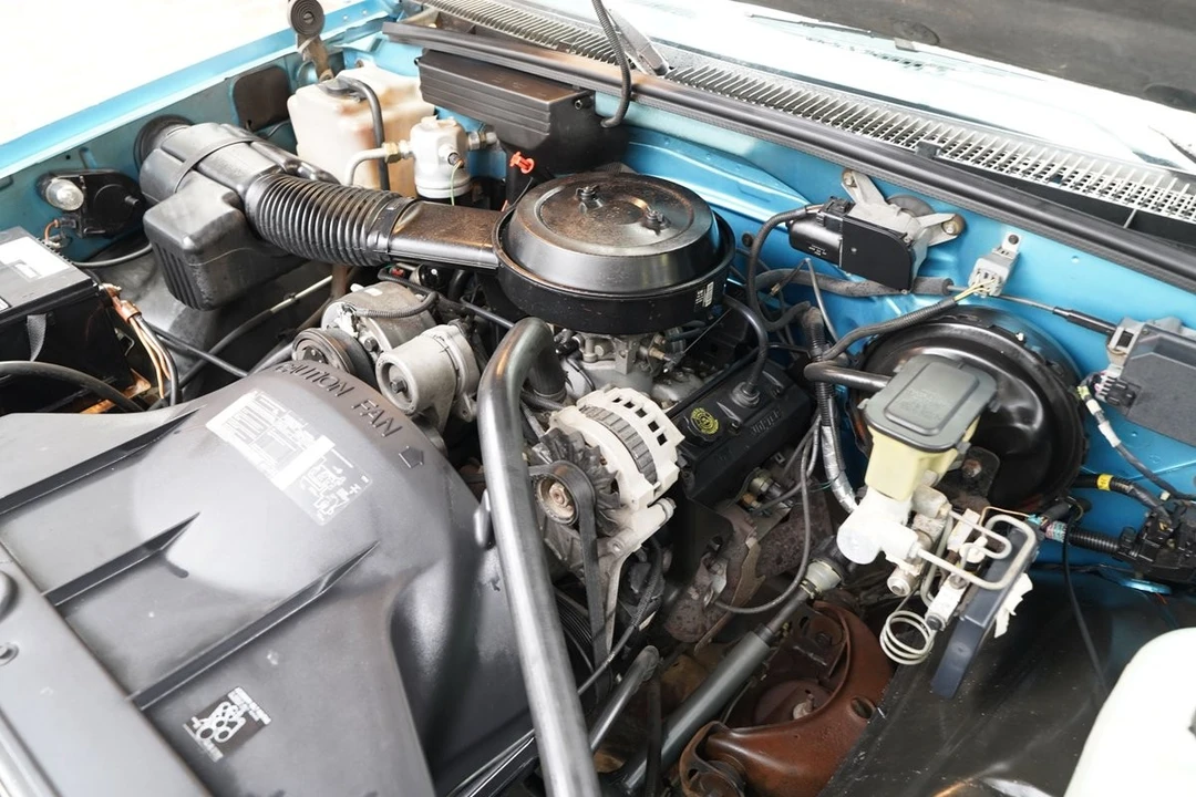 1994 Chevrolet C/K 4th Gen - Image 18 of 31