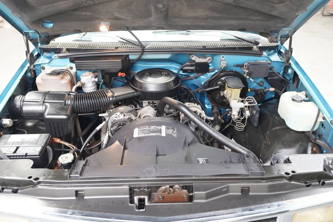 1994 Chevrolet C/K 4th Gen - Image 15 of 31
