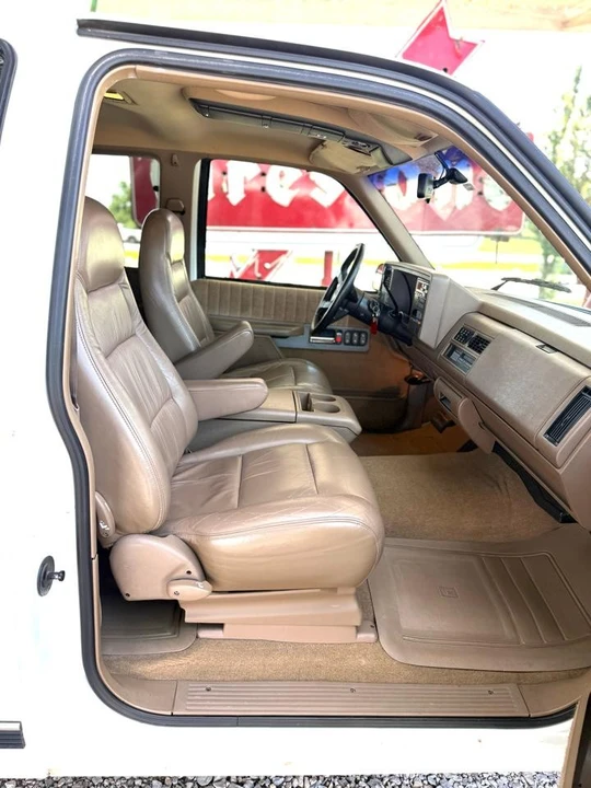 1994 Chevrolet C/K 4th Gen - Image 28 of 31