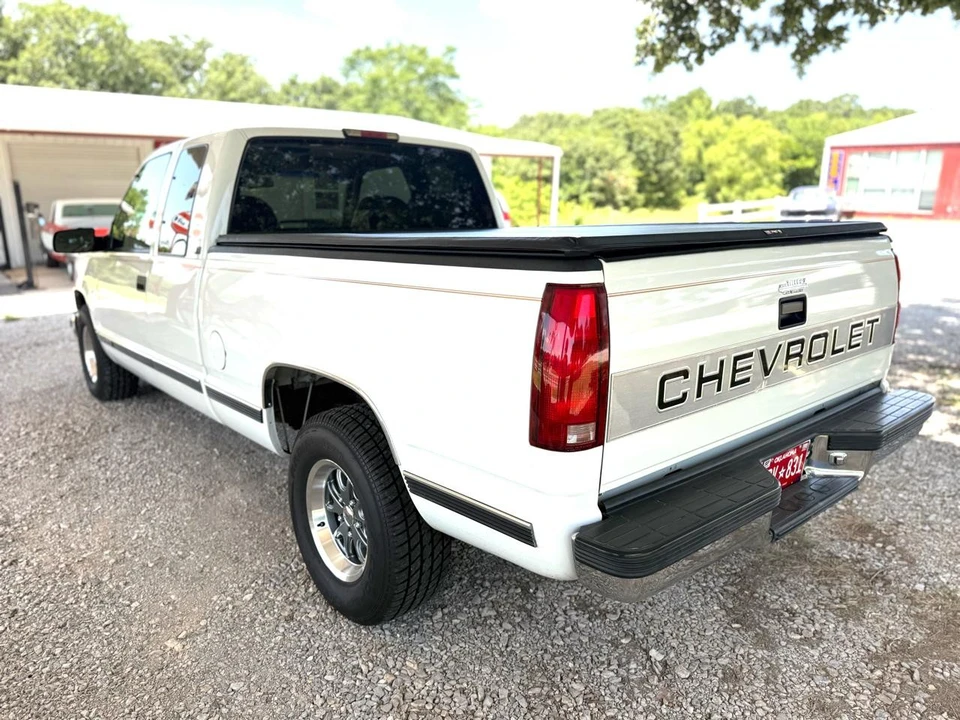 1994 Chevrolet C/K 4th Gen - Image 5 of 31
