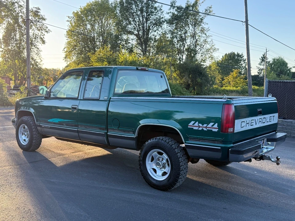 1994 Chevrolet C/K 4th Gen - Image 4 of 21