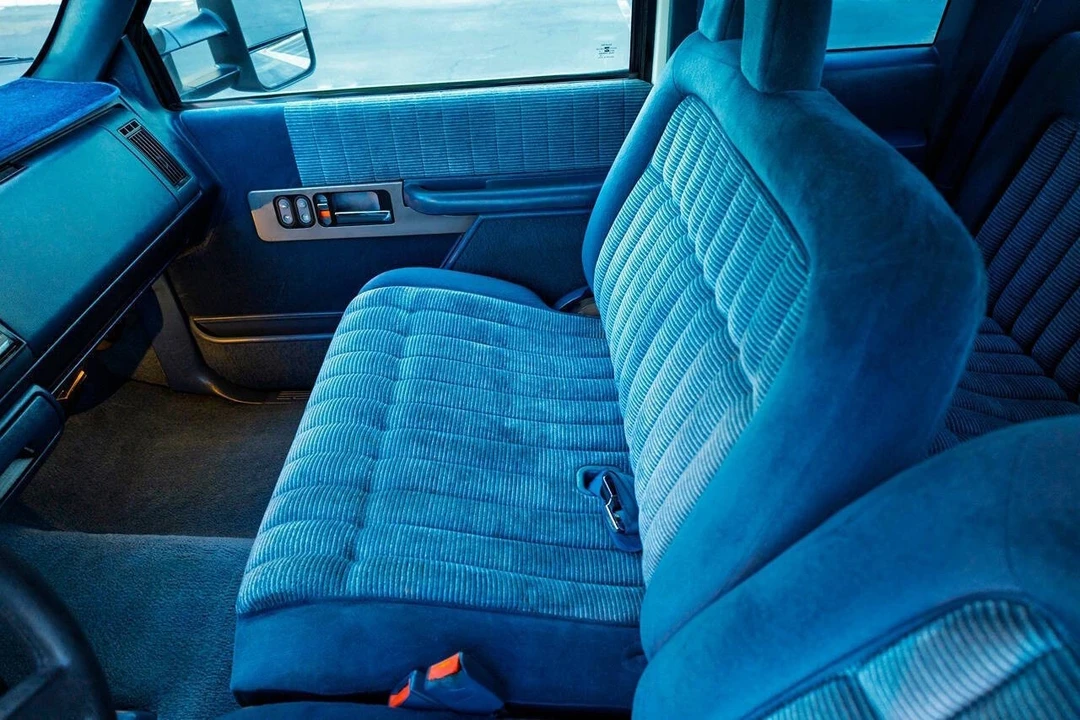 1994 Chevrolet C/K 4th Gen - Image 19 of 21