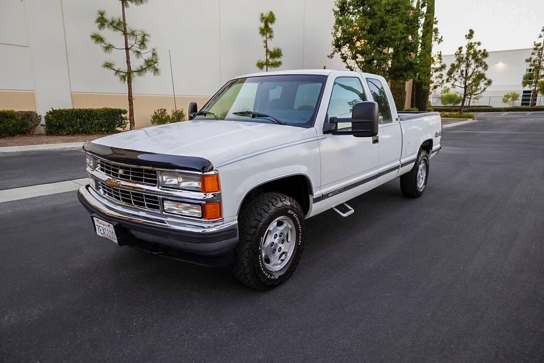 1994 Chevrolet C/K 4th Gen - Image 2 of 21