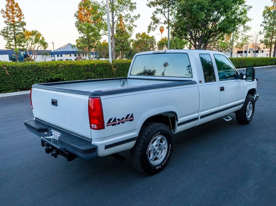 1994 Chevrolet C/K 4th Gen - Image 10 of 21