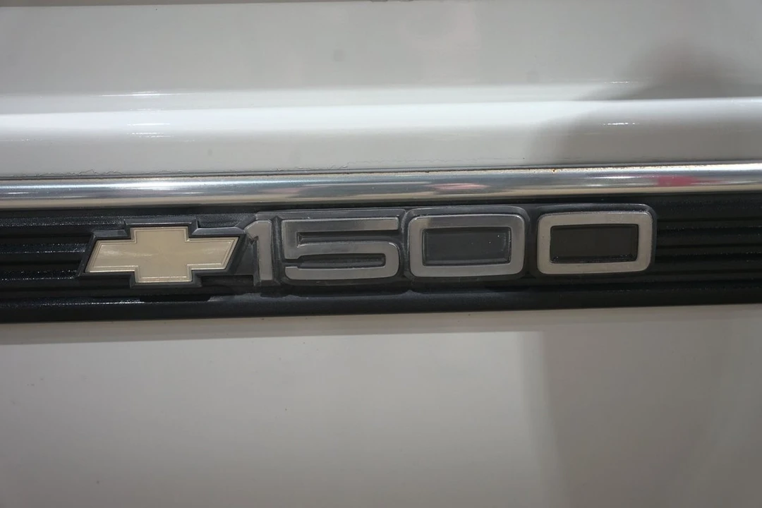 1994 Chevrolet C/K 4th Gen - Image 22 of 31