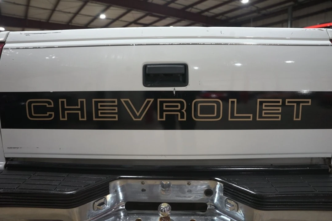 1994 Chevrolet C/K 4th Gen - Image 25 of 31