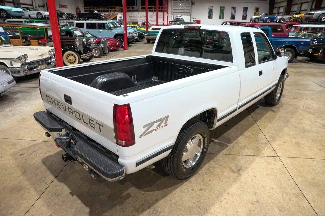 1994 Chevrolet C/K 4th Gen - Image 17 of 31