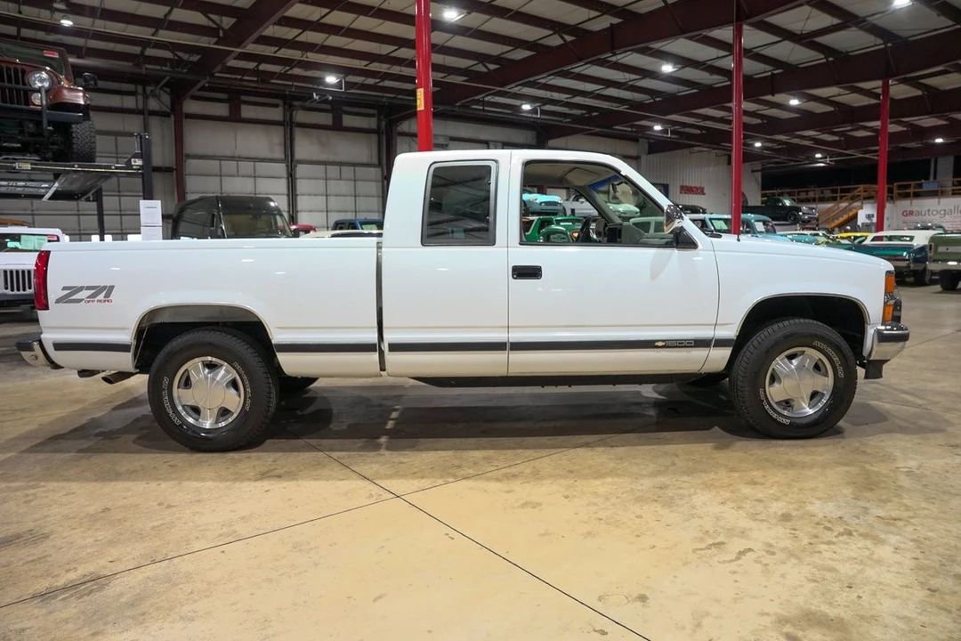1994 Chevrolet C/K 4th Gen - Image 10 of 31