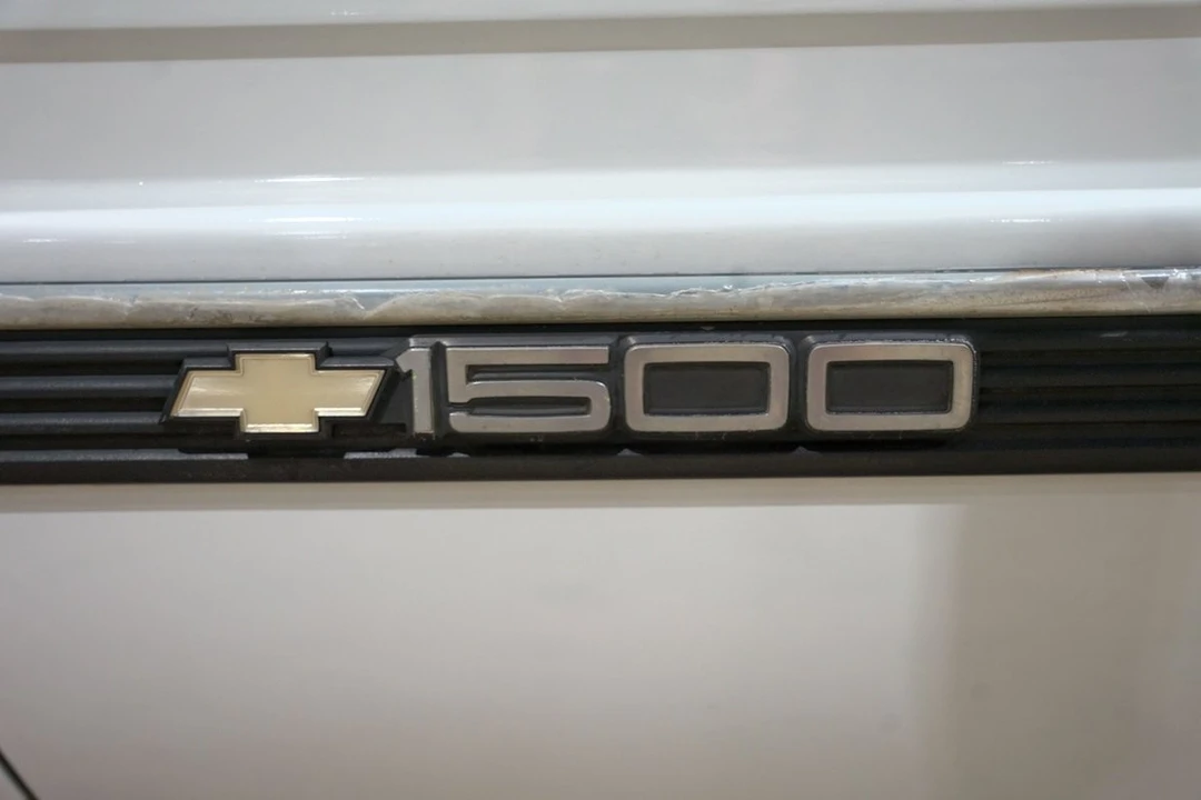 1994 Chevrolet C/K 4th Gen - Image 22 of 31