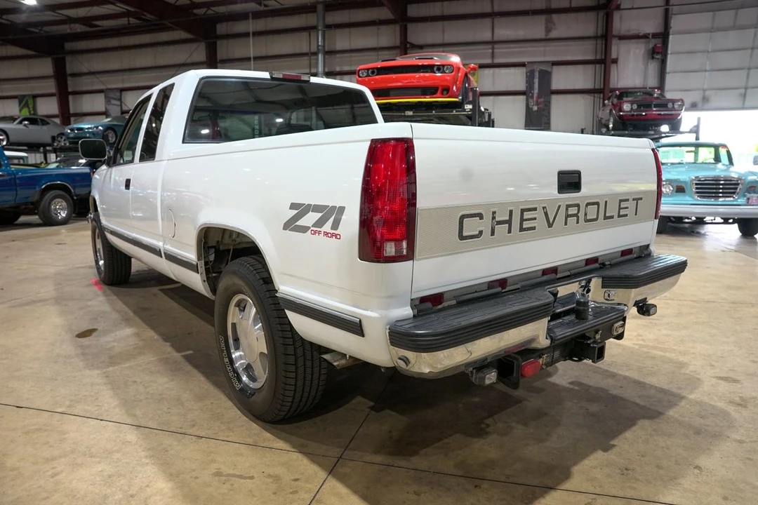 1994 Chevrolet C/K 4th Gen - Image 6 of 31