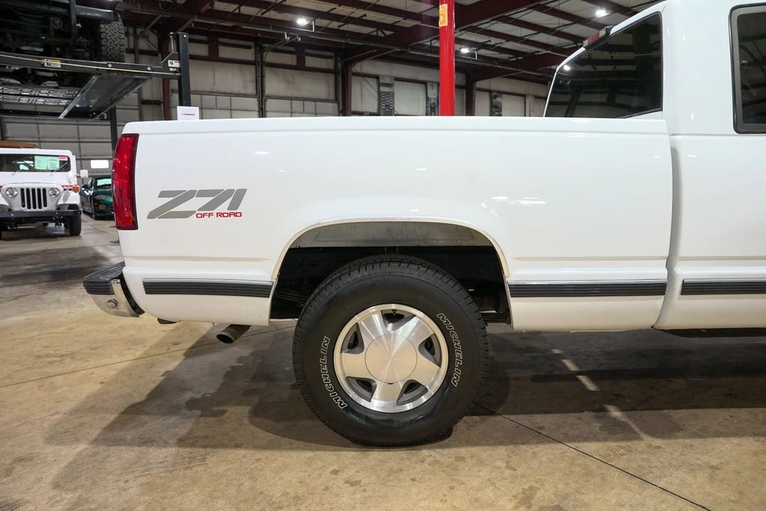 1994 Chevrolet C/K 4th Gen - Image 9 of 31