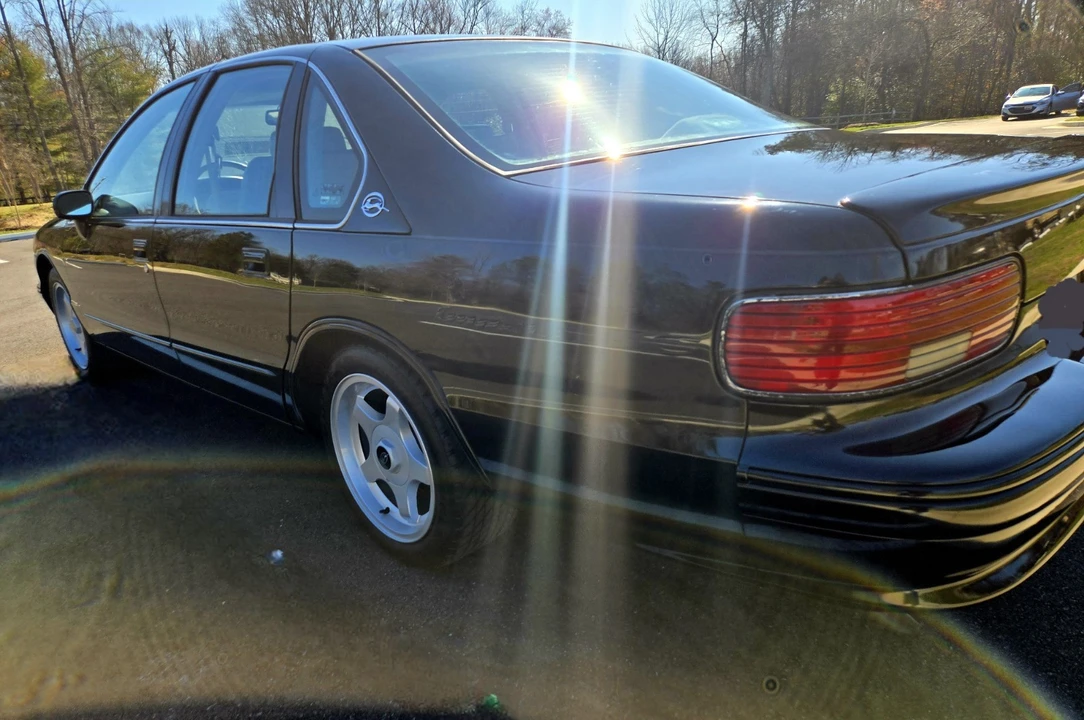 1994 Chevrolet Impala 7th Gen - Image 3 of 20