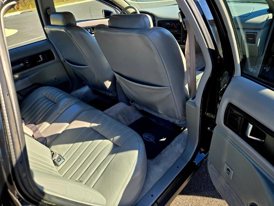 1994 Chevrolet Impala 7th Gen - Image 19 of 20