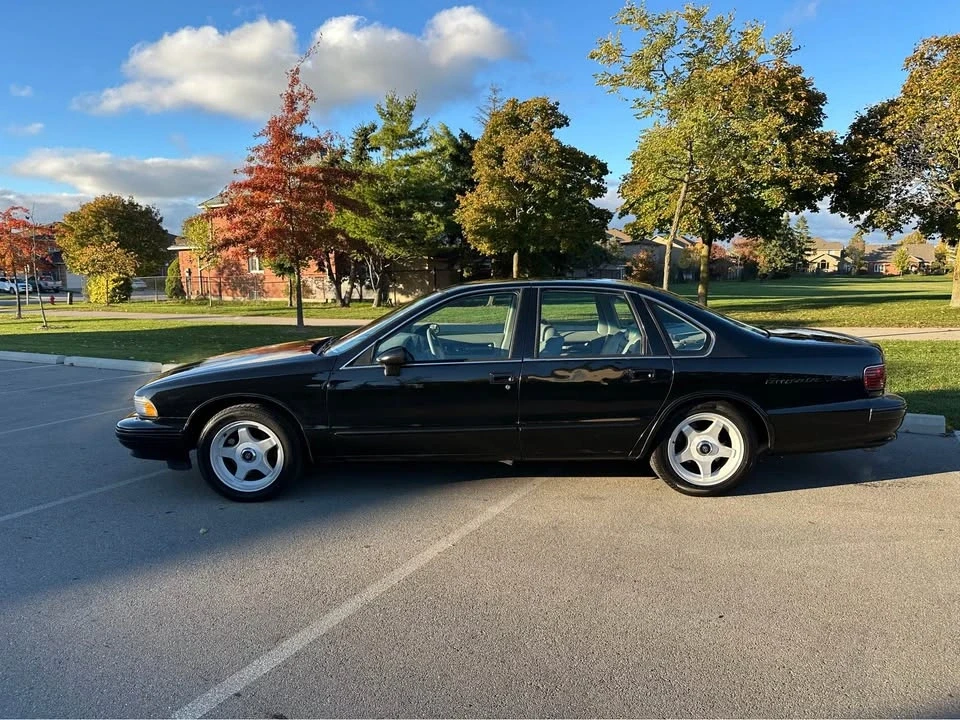 1994 Chevrolet Impala 7th Gen - Image 2 of 10