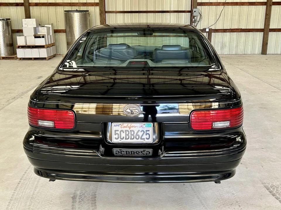 1994 Chevrolet Impala 7th Gen - Image 8 of 25