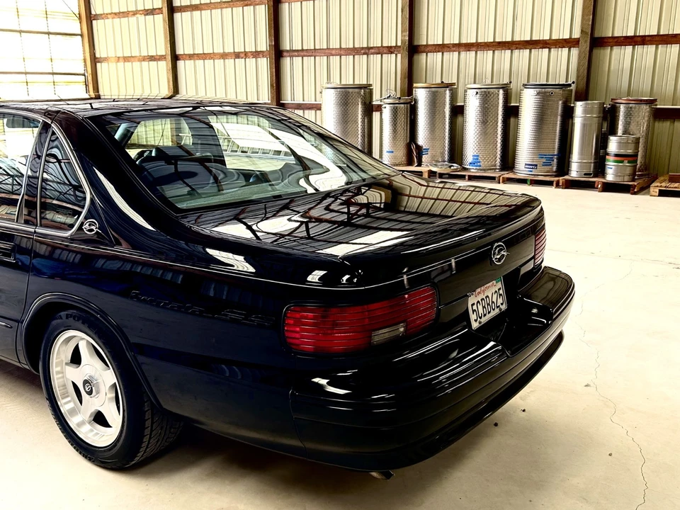 1994 Chevrolet Impala 7th Gen - Image 7 of 25