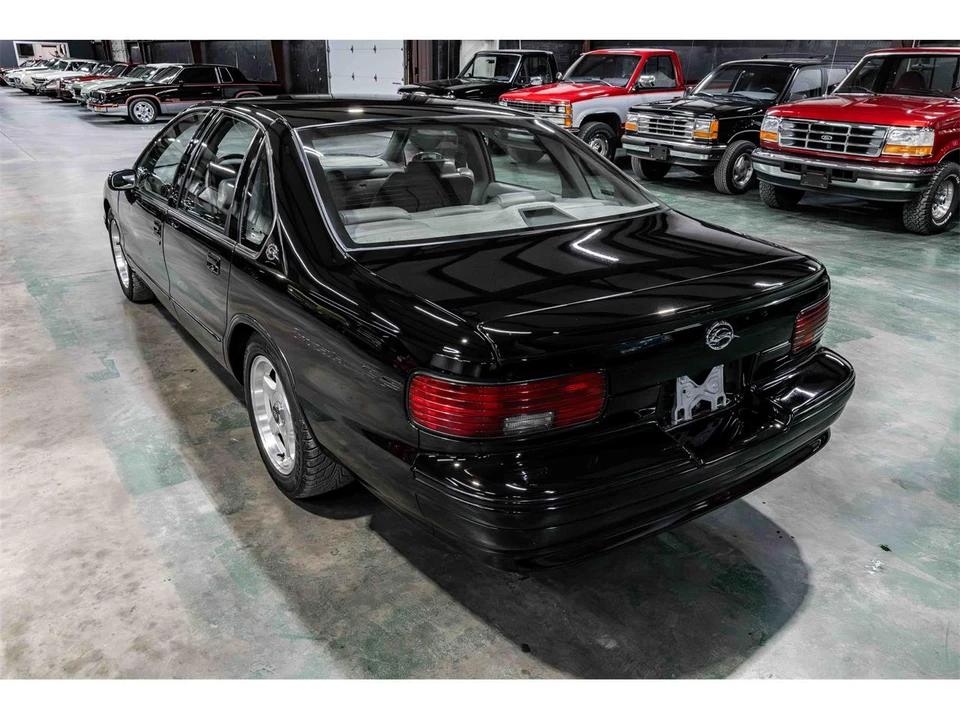 1994 Chevrolet Impala 7th Gen - Image 3 of 27