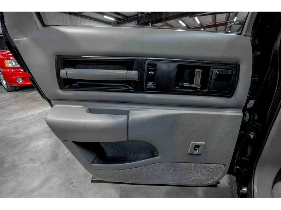 1994 Chevrolet Impala 7th Gen - Image 20 of 27