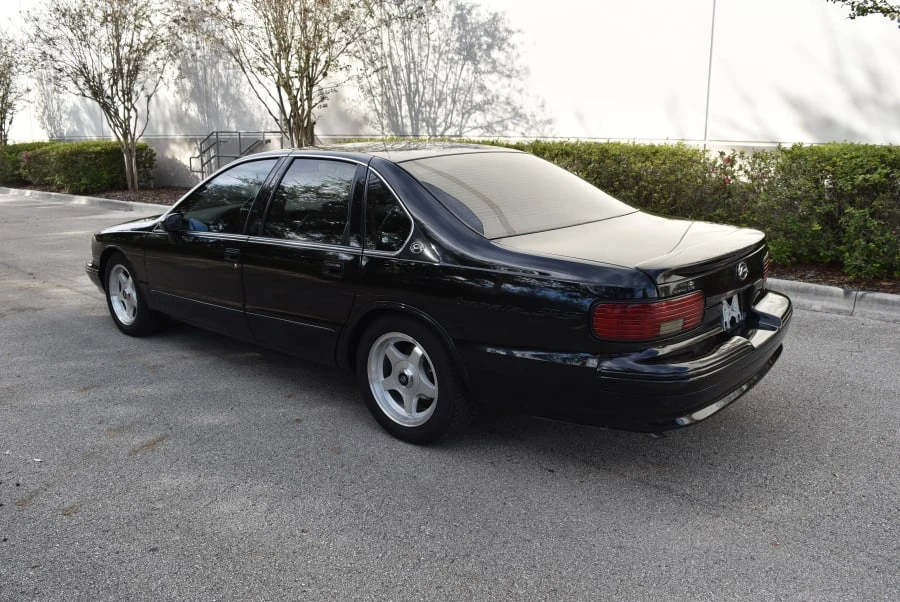 1994 Chevrolet Impala 7th Gen - Image 2 of 12