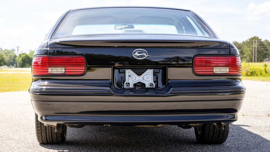 1994 Chevrolet Impala 7th Gen - Image 5 of 15